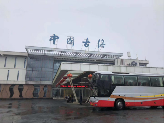 湖南高壓配電設(shè)備,自動(dòng)化設(shè)備,低壓配電設(shè)備 湖南高壓配電設(shè)備,自動(dòng)化設(shè)備,低壓配電設(shè)備